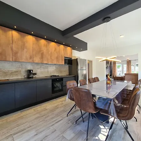 Fuer 10 Personen Ca 180 Qm In Medulin, Istrien Suedkueste Von Istrien Holiday home Medulin